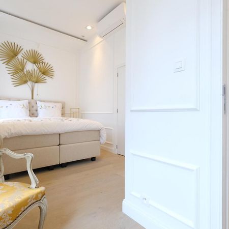 Room Jade - La Maison De La Duchesse De La Valliere - Parking Prive Mons Bagian luar foto